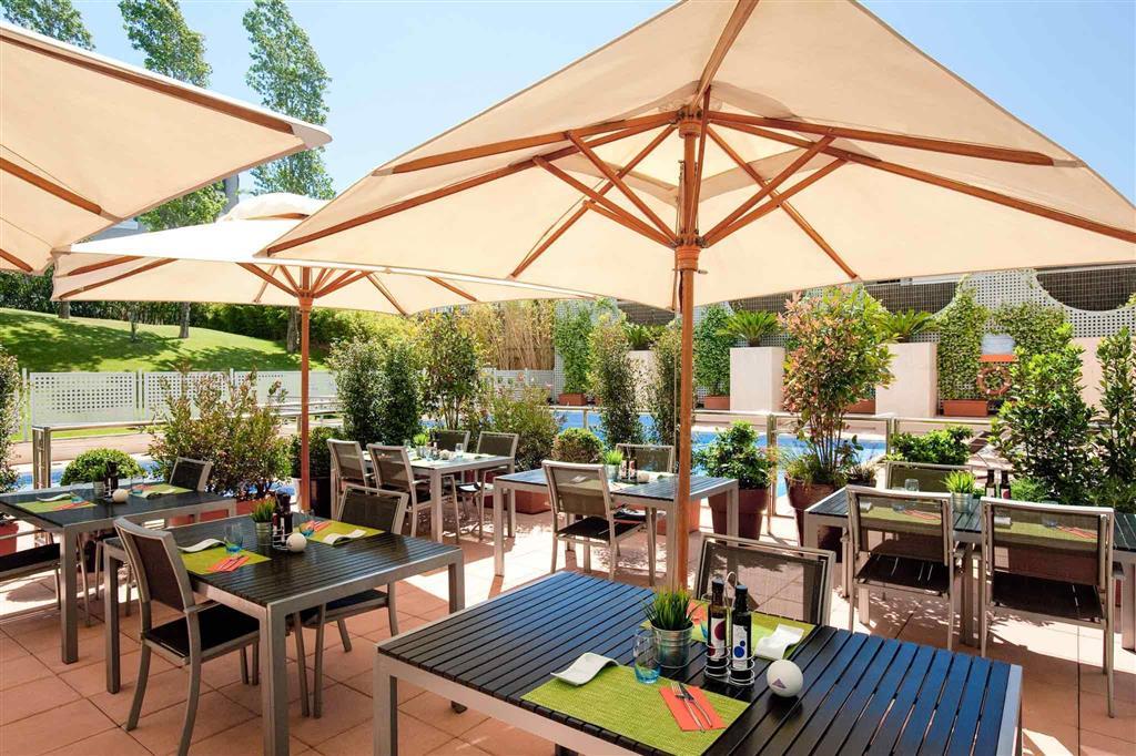 Ibis Styles Barcelona Sant Joan Despi Hotel Exterior photo